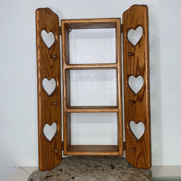 Vintage Wooden Wall Heart Shelf with Doors Curio Shelf Heart Design Charming - Picture 3 of 14
